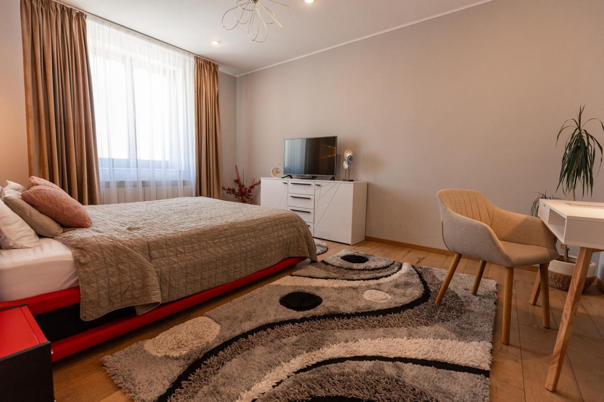 Salt Orchid Central Apartment Турда Екстериор снимка