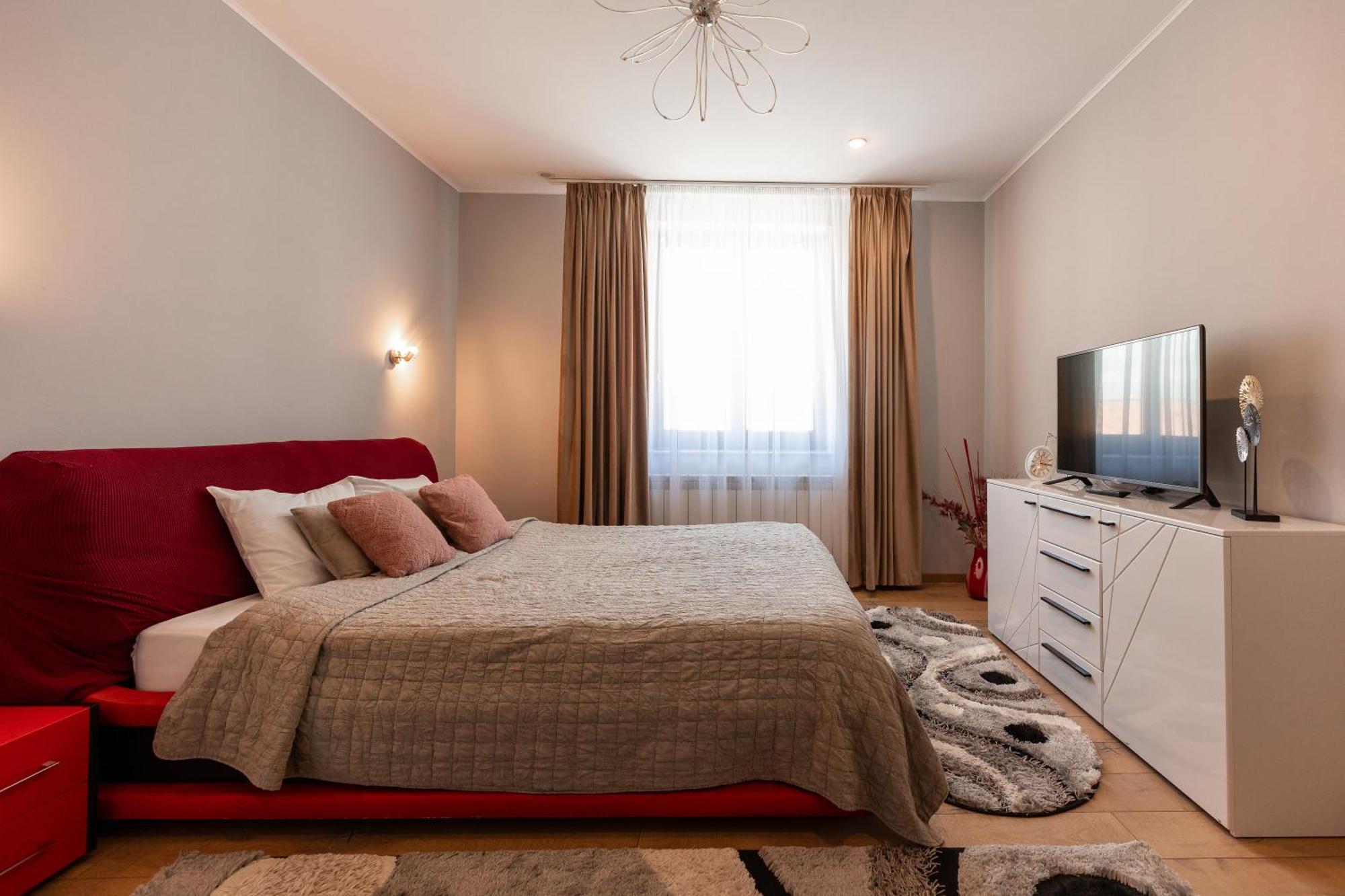 Salt Orchid Central Apartment Турда Екстериор снимка