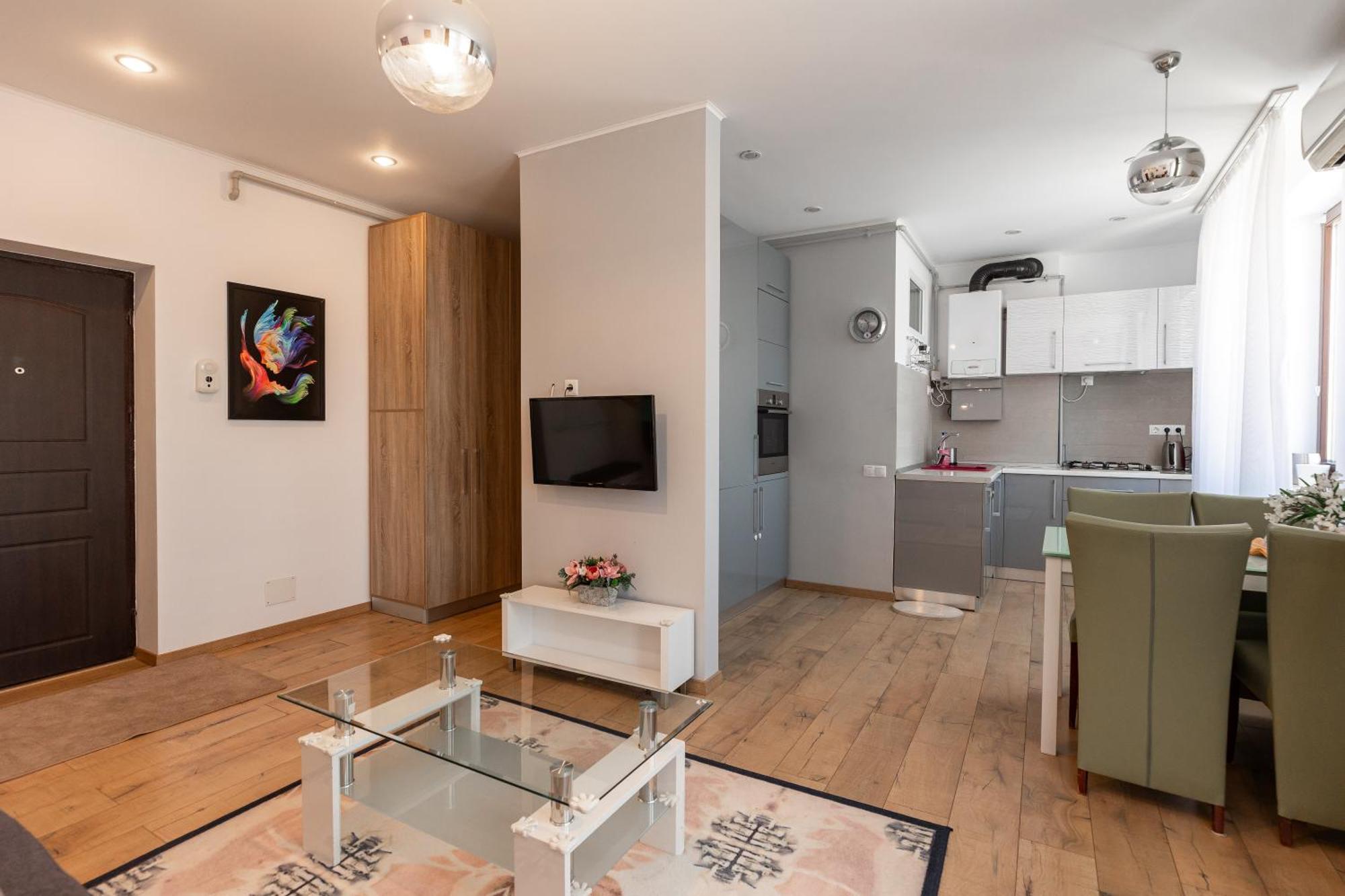 Salt Orchid Central Apartment Турда Екстериор снимка