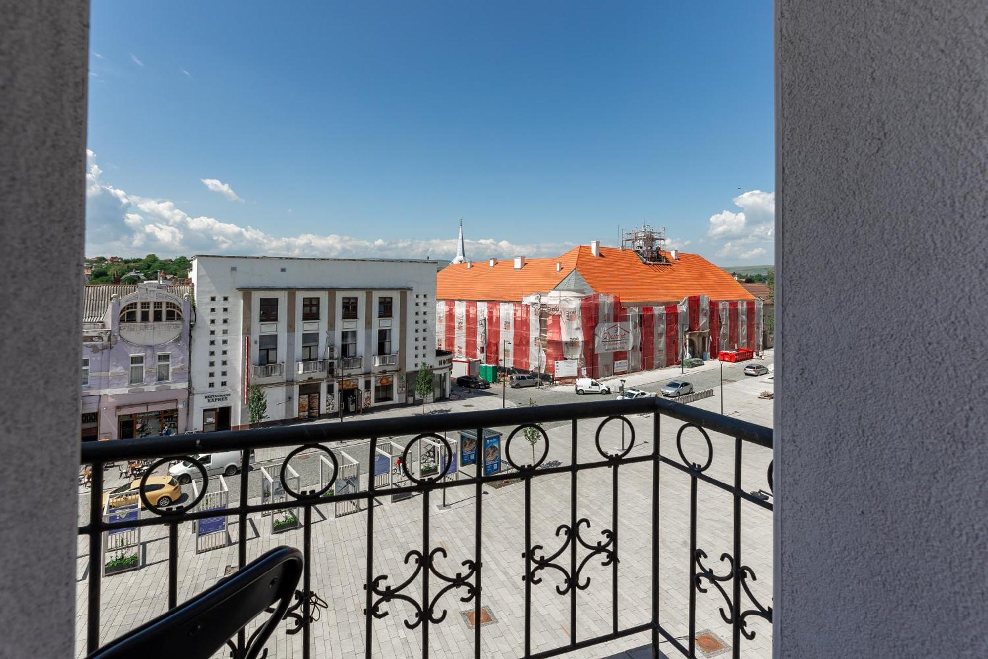 Salt Orchid Central Apartment Турда Екстериор снимка